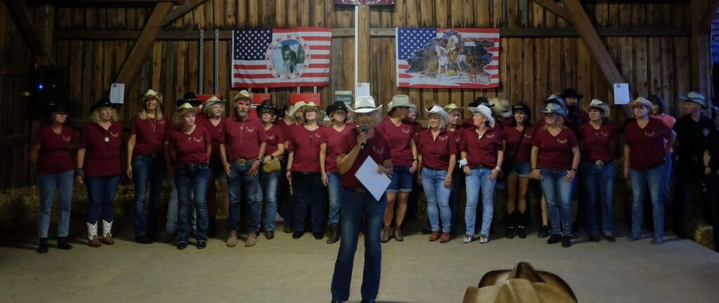 73-Line-Dance-Party-2024-mit-18-Gruppen